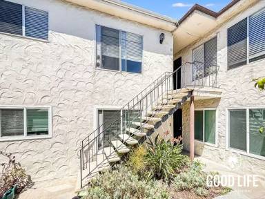Main picture of 4262 Wilson Ave