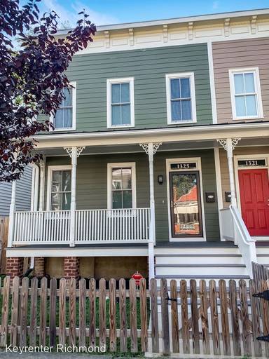 Main picture of 1325 N 26th St