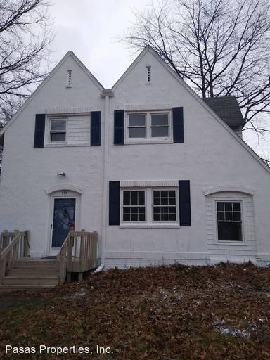 Main picture of 498 Watson St