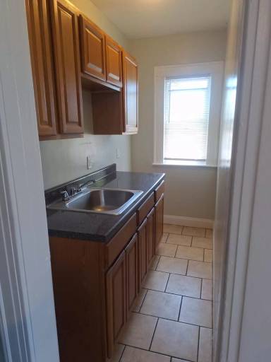 Main picture of 355 Sherman Ave