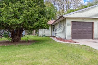 Main picture of 414 Lemke St