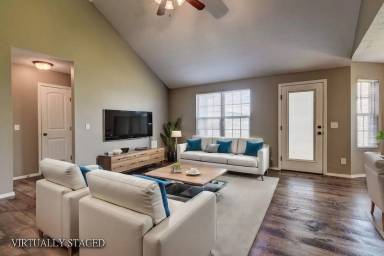 Main picture of 404 W Madrid St