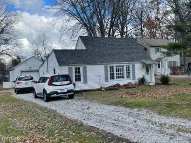 Main picture of 38629 Adkins Rd