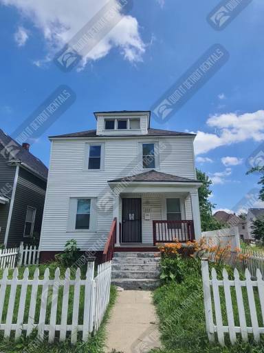 Main picture of 300 E Euclid St