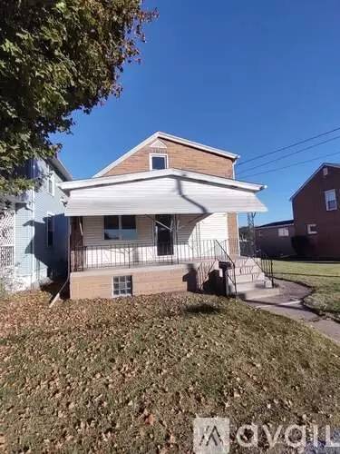 Main picture of 3728 Essex Ave