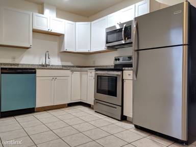 Main picture of 2699 W Main St