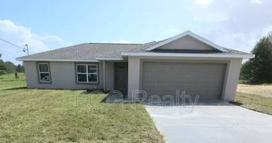Main picture of 17 Cedar Tree Run