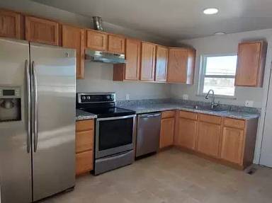 Main picture of 2949 W Mexico Ave