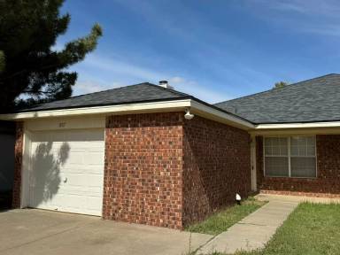 Main picture of 207 Grover Ave