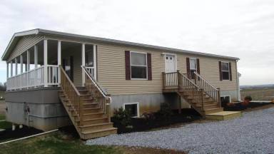 Main picture of 31 N Kinzer Rd