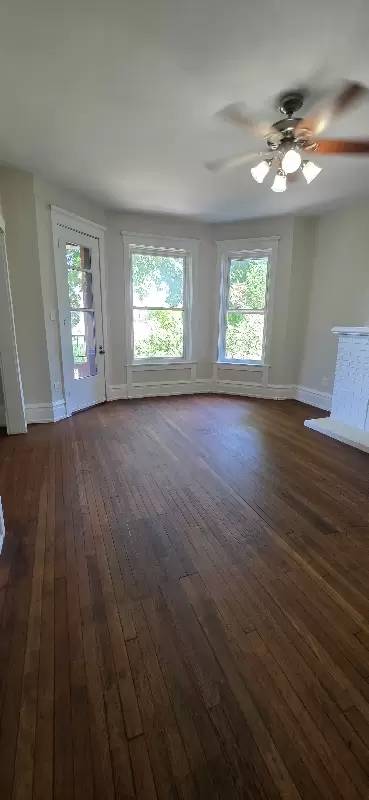 Main picture of 4330 N Sheridan Rd