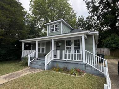 Main picture of 217 Camden St