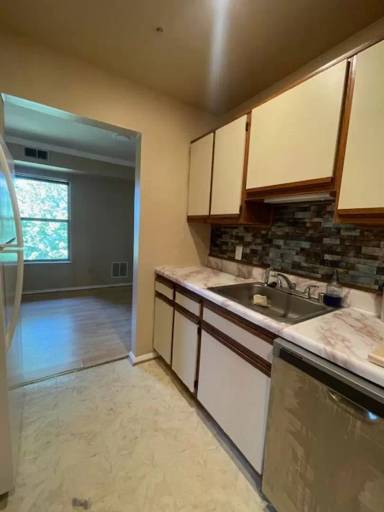 Main picture of Willow Wood Condominiums