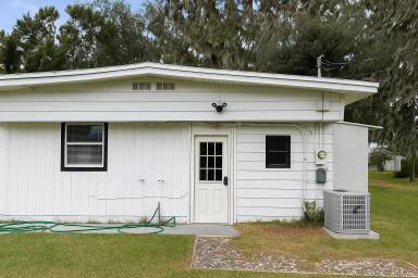 Main picture of 6208 Pinewood Village Cir W