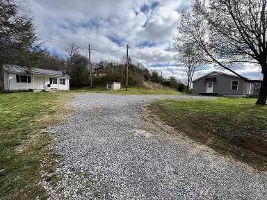 Main picture of 3369 Birdsong Rd