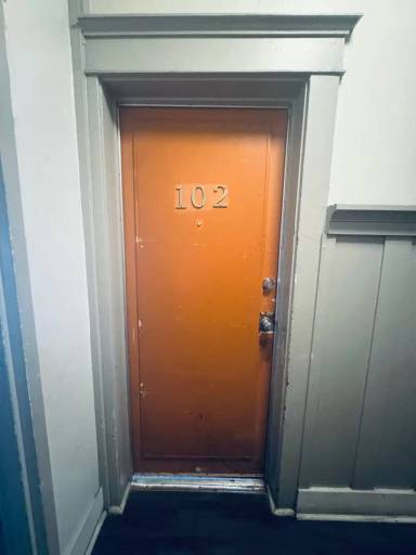 Main picture of 1350 W 4th St