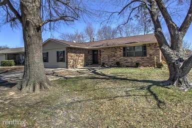 Main picture of 1687 S Pecan Pl