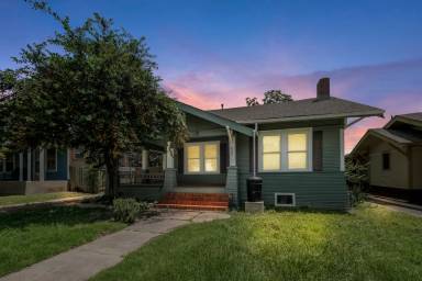 Main picture of 626 W Summit Ave