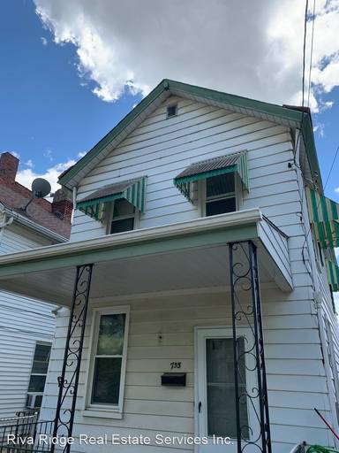 Main picture of 755 Boquet St