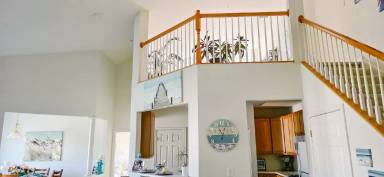 Main picture of 2005 Whispering Ponds Ct