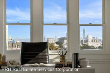 Main picture of 2222 Lyon St