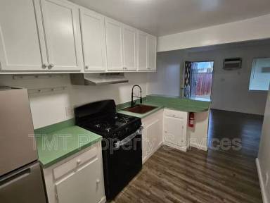 Main picture of 2619 W Acacia St
