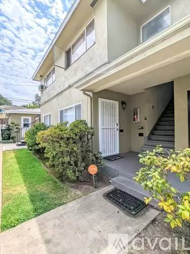 Main picture of 10930 Crenshaw Blvd