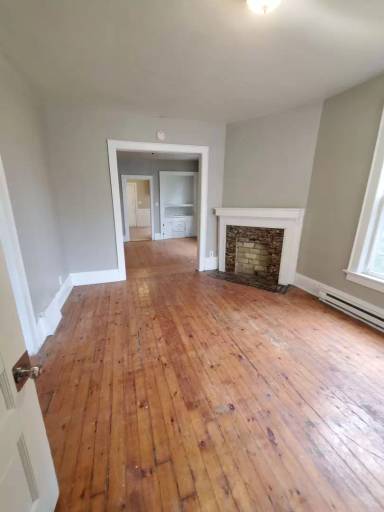 Main picture of 2106A W Keefe Ave