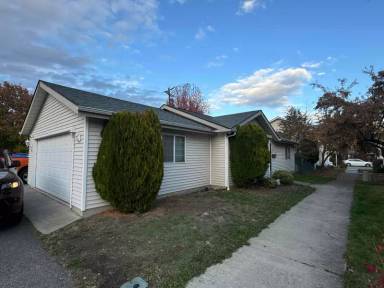 Main picture of 928 N Denise Ln