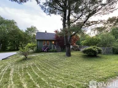 Main picture of 468 Valley Ave