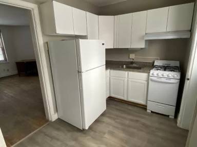 Main picture of 340 Ellis Ave