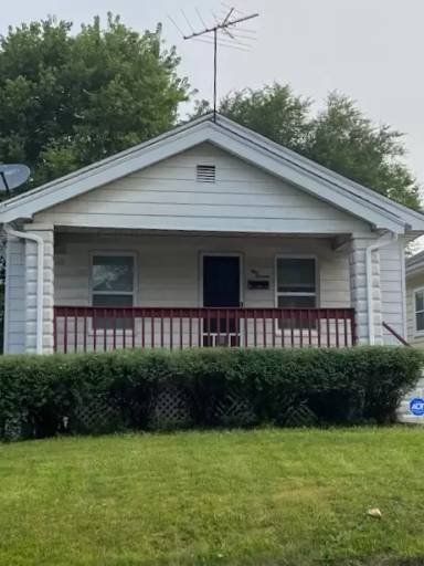 Main picture of 411 E Virginia Ave