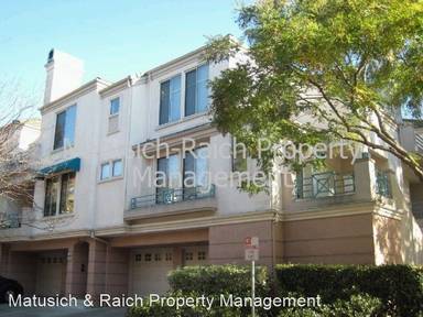 Main picture of 470 Navaro Way
