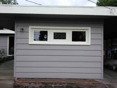 Main picture of 1700 NW Kings Blvd