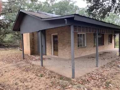 Main picture of 16055 Texas 16 - 38