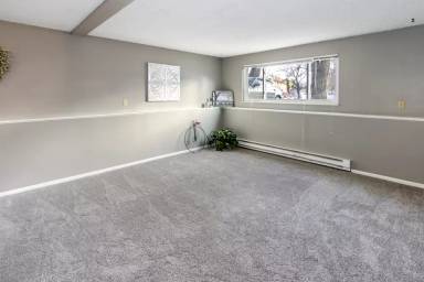 Main picture of 600 Cherry St