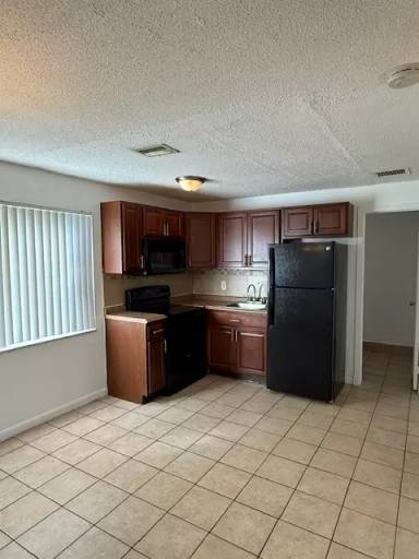 Main picture of 5972 NW 19th St