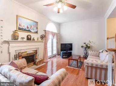 Main picture of 2123 Bobbyber Dr