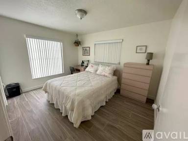 Main picture of 5887 Whistlewood Cir