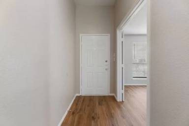 Main picture of 2315 Charleston Dr