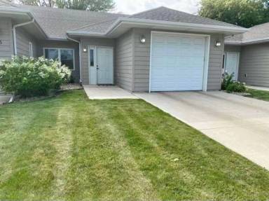 Main picture of 516 S 12th St