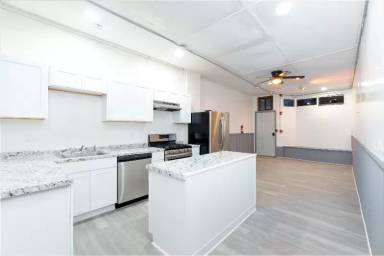 Main picture of 317 Branch Ave