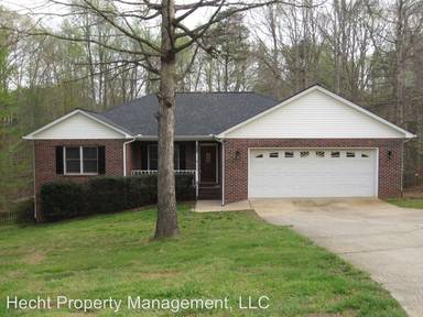 Main picture of 6972 Forest Manor Dr