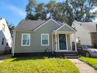 Main picture of 18692 Keystone St