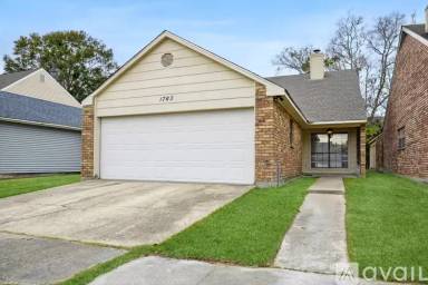 Main picture of 1763 Briar Oak Dr