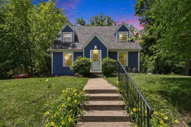 Main picture of 307 Doty Ave