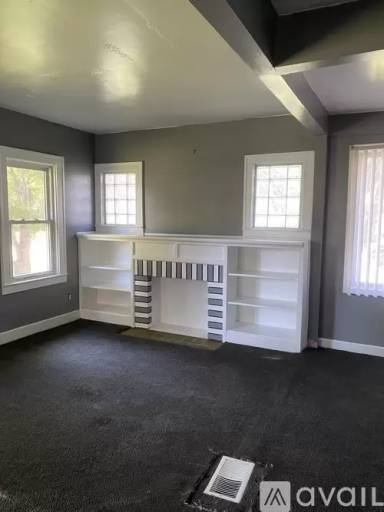 Main picture of 15559 Curtis St