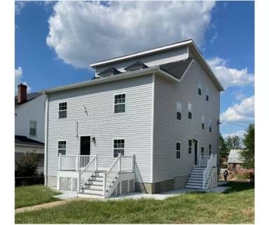 Main picture of 4108 Groveland Ave