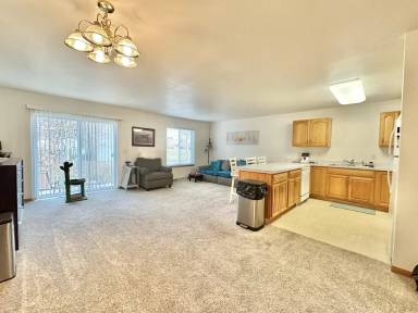 Main picture of 148 Sater St