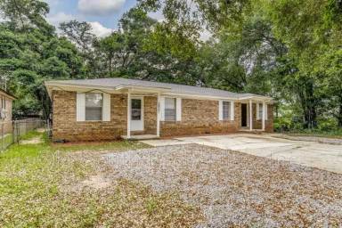 Main picture of 1015 Winton Ave